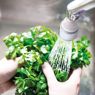 Tap Adapta Spray Adjuster White & Chrome - (Image 4)