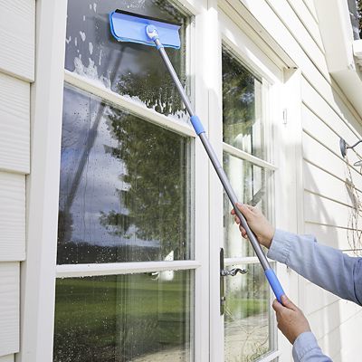 Simply Lakeland Extendable Window Wash & Squeegee image(2)