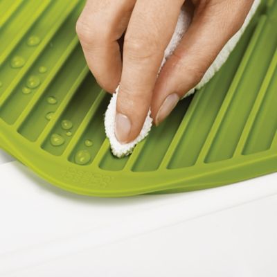 Joseph Joseph Flume Folding Draining Mat Small Green image(4)