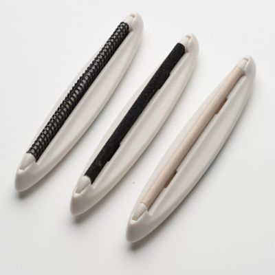 Gleener Fuzz Remover 2 in 1 Clothes De-Piller and Lint Brush image(4)