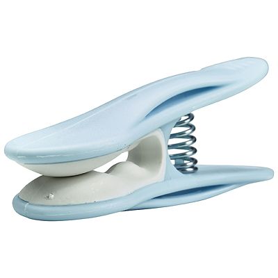 20 Soft Grip Clothes Pegs Sky image(4)