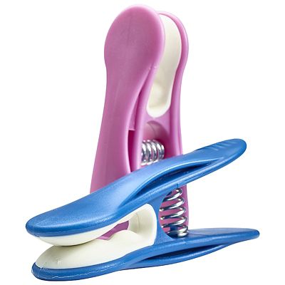 20 Soft Grip Clothes Pegs Sky image(5)