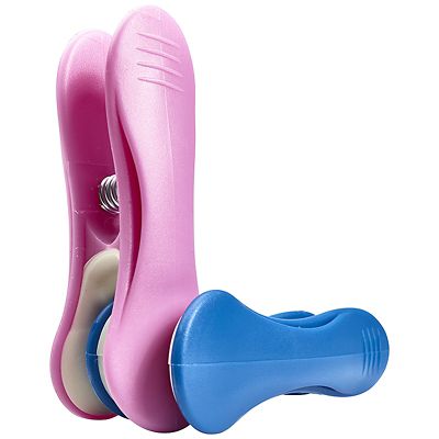 20 Soft Grip Clothes Pegs Sky image(7)