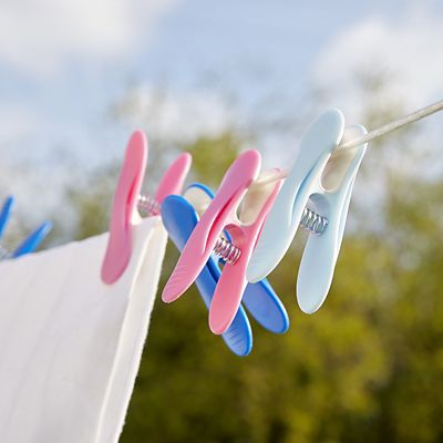 20 Soft Grip Clothes Pegs Sky image(9)