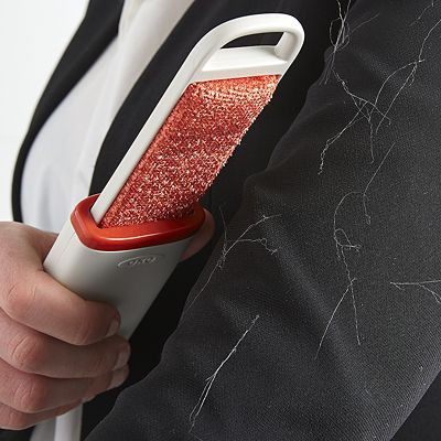 OXO Good Grips FurLifter Travel Lint Remover image(3)