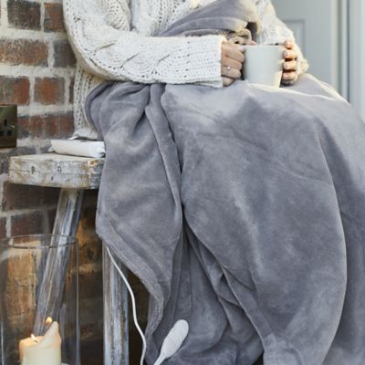 Dreamland Velvety Electric Heated Throw Grey 120 x 160cm image(4)