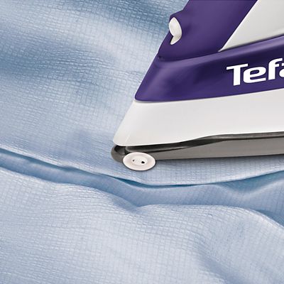 Tefal Freemove Cordless Steam Iron FV9966 image(6)