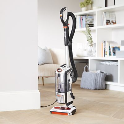Shark DuoClean Powered Lift-Away Upright Vacuum Cleaner NV800UK image(2)