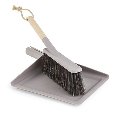 Smart Microfiber System Natural Bristle Dustpan and Brush Set image(1)