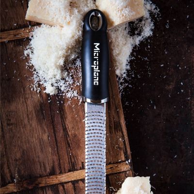 Microplane Premium Classic Series Zester Grater image(6)