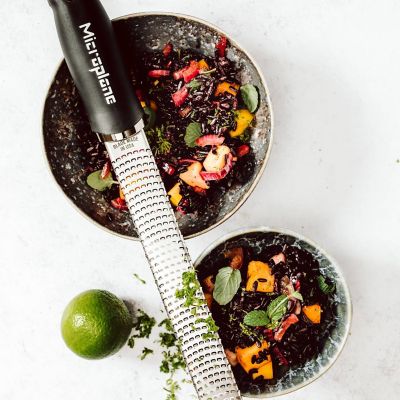 Microplane Premium Classic Series Zester Grater image(8)