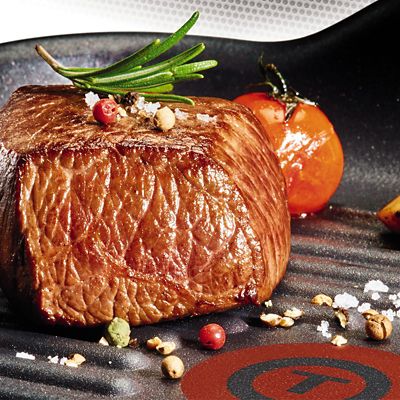 Tefal Expertise 28cm Thermo-Spot Frying Pan image(2)