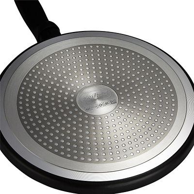 Zyliss Forged Aluminium Non-Stick 25cm Crêpe Pan image(6)