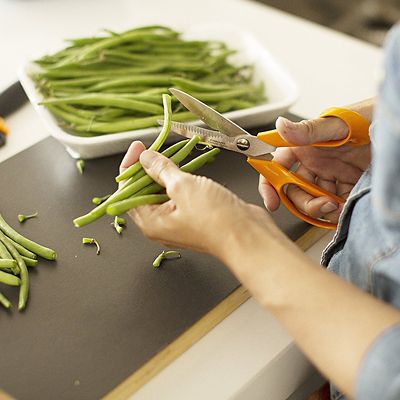 Fiskars Classic Kitchen Scissors image(2)