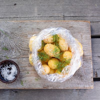 10 Bakewell Microwave Bags for Steaming 25 x 30cm - (Image 2)