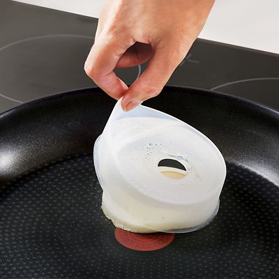 2 Joseph Joseph Froach Pods Silicone Egg Rings image(7)