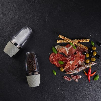 Cole & Mason City Concrete & Acrylic Salt and Pepper Mill Gift Set image(4)