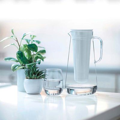 LifeStraw Home Water Filter Carafe Jug White image(3)