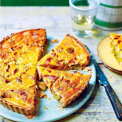 River Cottage Gluten Free Cookbook by Naomi Devlin image(2)