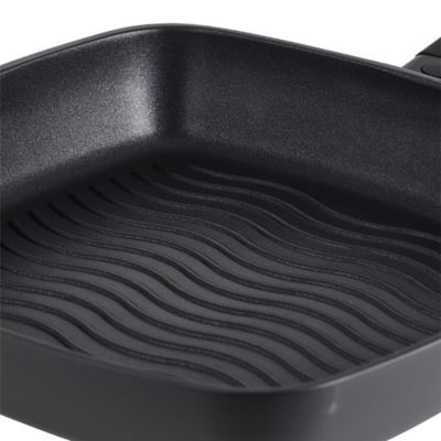 Lakeland Cast Aluminium Non-Stick Grill Pan 28cm image(2)
