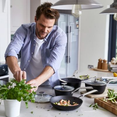 Lakeland 4-Piece Eco Induction Pan Set image(4)