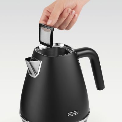 De’Longhi Distinta 1.7L Kettle Matt Black KBIN3001.BK image(4)