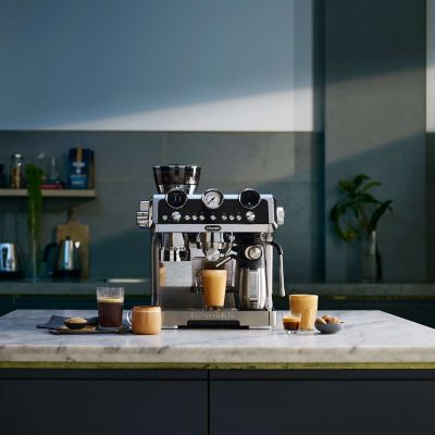 De'Longhi La Specialista Maestro EC9665.M Bean-to-Cup Espresso Machine image(2)