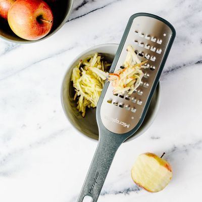 Microplane Nordic Grater with Extra-Coarse Blade image(2)