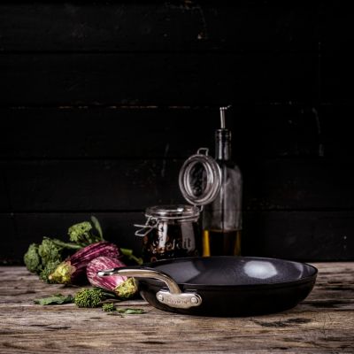 GreenPan Barcelona Pro 24cm Frying Pan image(3)