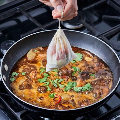 Lakeland 6 Reusable Bouquet Garni Bags image(4)