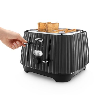 De’Longhi Ballerina 4-Slice Toaster Black CTD4003.B image(3)