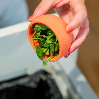 Siftr – Mini Colander and Can Strainer image(5)