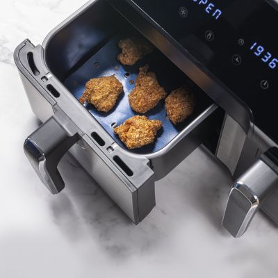 Lakeland Reusable Air Fryer Liner 48 x 23.5cm image(2)