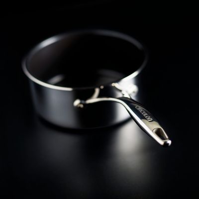 Circulon SteelShield Non-Stick Stainless Steel C-Series 18cm Saucepan image(2)