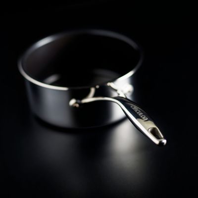 Circulon SteelShield Non-Stick Stainless Steel C-Series 21cm Saucepan image(2)