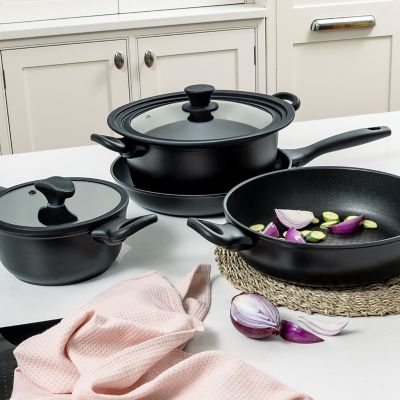 Prestige Nadiya Loves Stackable 4-Piece Nesting Pan Set and Universal Lid image(2)