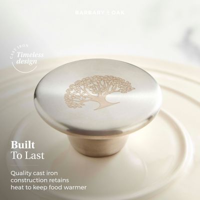 24cm Round Cast Iron Casserole Dish image(3)