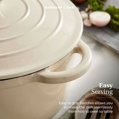 24cm Round Cast Iron Casserole Dish image(8)