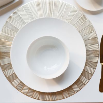 Mikasa Chalk 4-piece Porcelain Dinner Plate Set image(2)