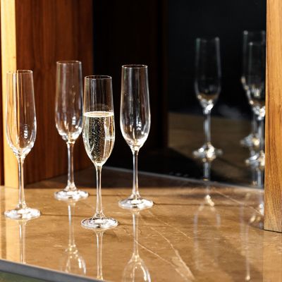 4 Mikasa Treviso Champagne Flutes 190ml image(3)