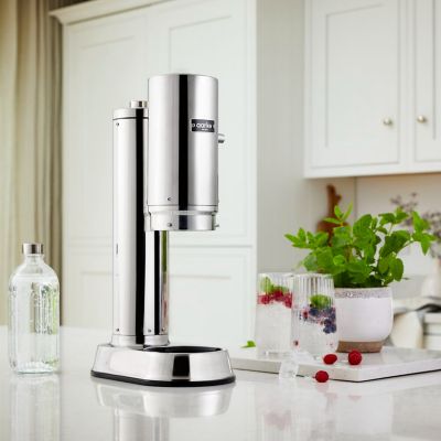Aarke Carbonator Pro Polished Steel with CO2 Gas Cylinder image(6)