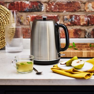 Lakeland Stainless Steel Kettle 1.7L image(4)