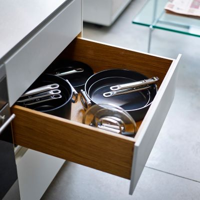 Joseph Joseph Space 28cm Frying Pan with Folding Handles image(7)