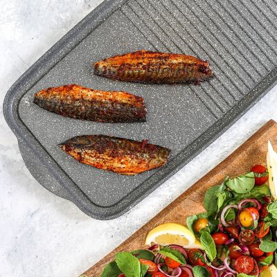 MasterClass 46cm Cast Aluminium Dual Griddle Tray image(7)