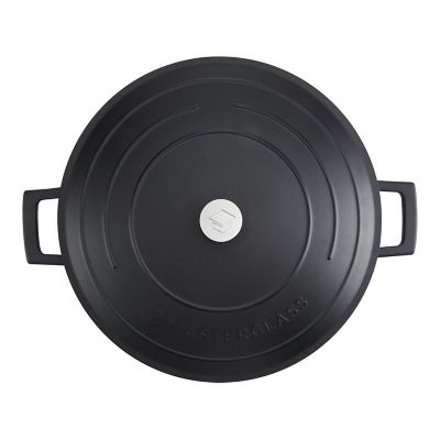 MasterClass 32cm Cast Aluminium Shallow Casserole Dish Black  image(5)