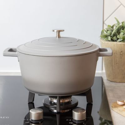 MasterClass 24cm Cast Aluminium Casserole Dish Grey Ombre image(6)