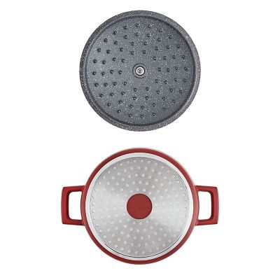 MasterClass 20cm Cast Aluminium Casserole Dish Red image(4)