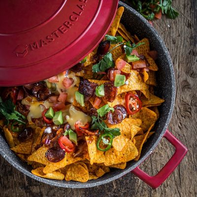 MasterClass 28cm Cast Aluminium Shallow Casserole Dish Red image(2)