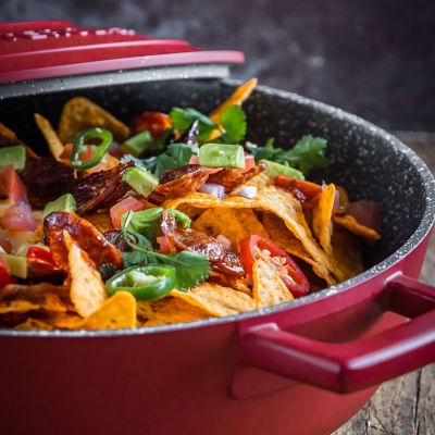 MasterClass 28cm Cast Aluminium Shallow Casserole Dish Red image(8)