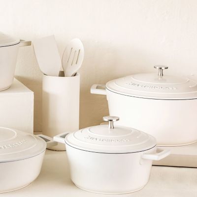 MasterClass 28cm Cast Aluminium Casserole Dish Cream image(12)